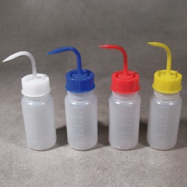 WIDE промивка за уста БУТИЛКИ INTEGRAL CAP , 250 мл , Ø 60 х 191 , Red