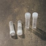 Епруветки МИКРО с винтова капачка , 2 ML , Стерилна - Заобиколи , винтова капачка , без O- пръстен